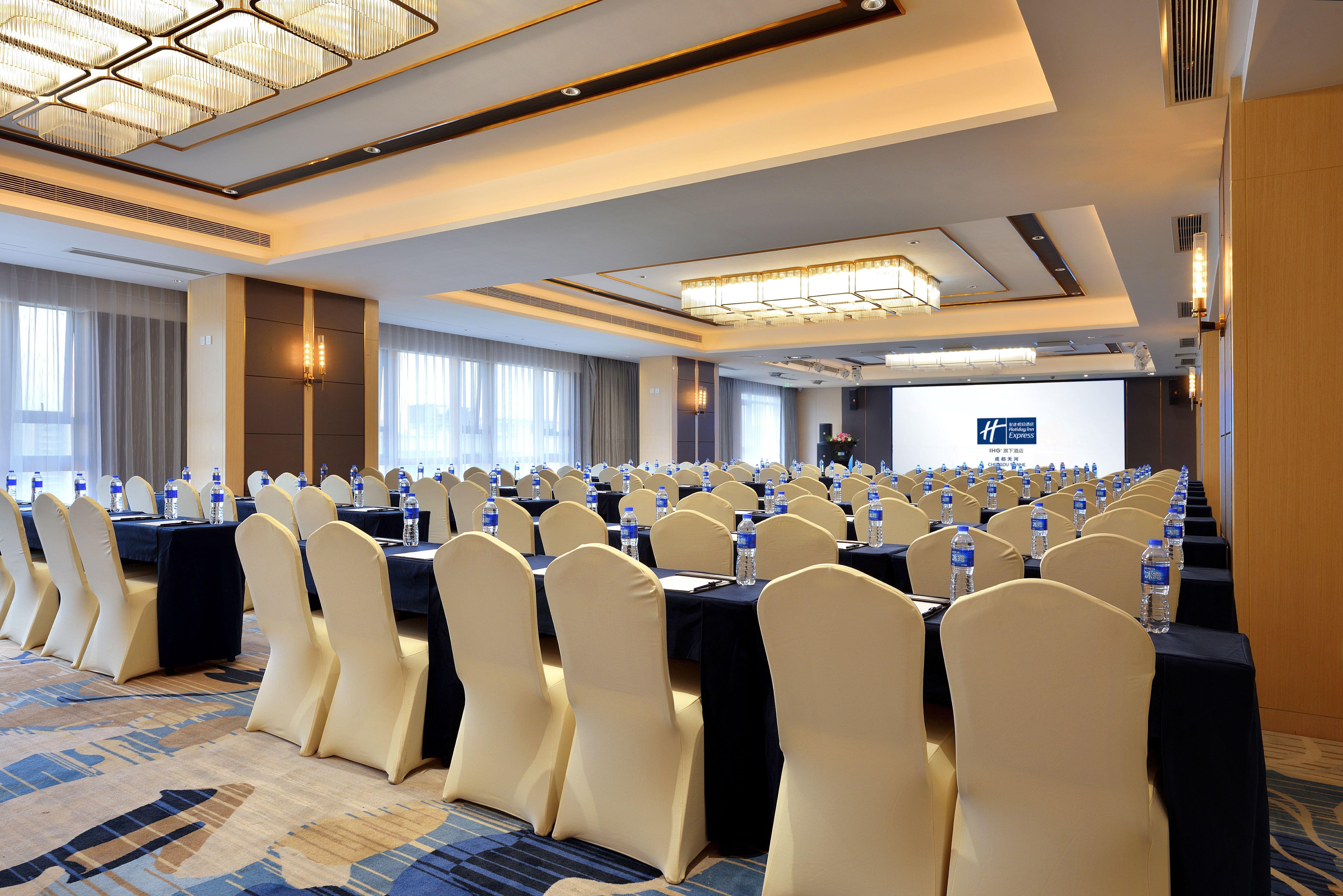 Holiday Inn Express Chengdu Tianhe By Ihg Pixian Dış mekan fotoğraf